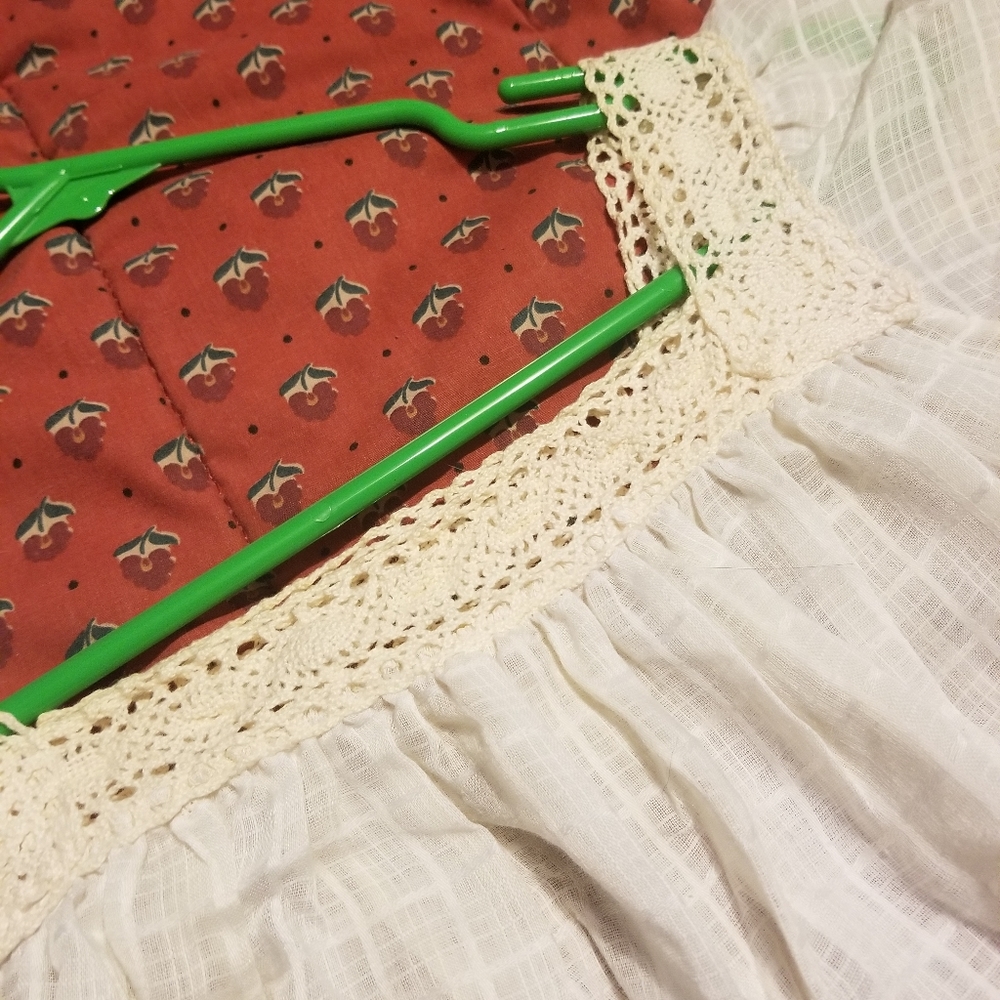 Vintage Linen Lace Peasant Blouse